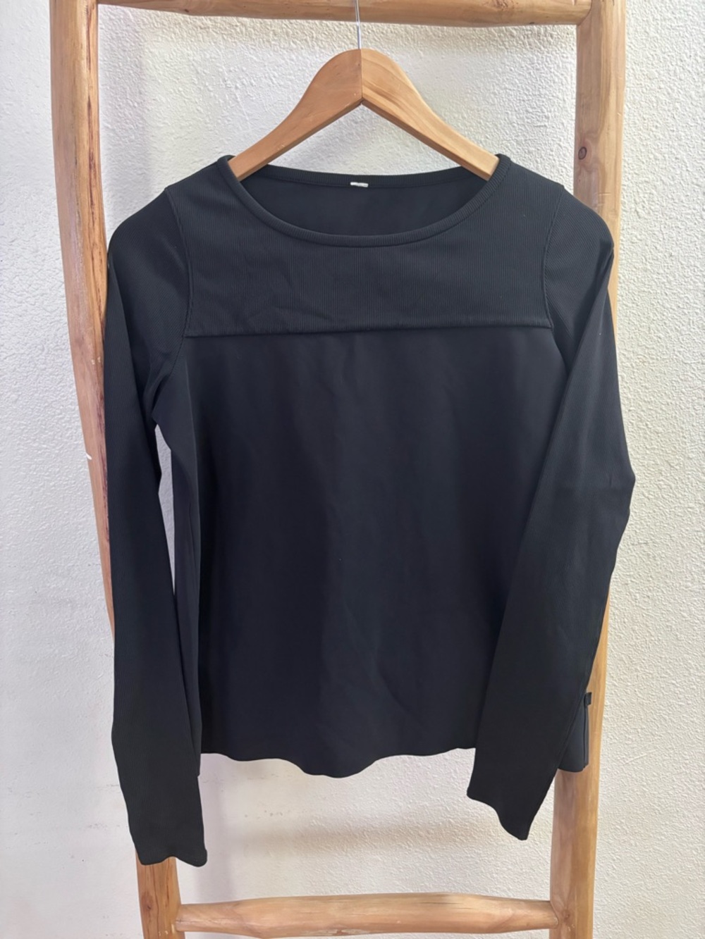 Lululemon athletica Black Long-Sleeve Top